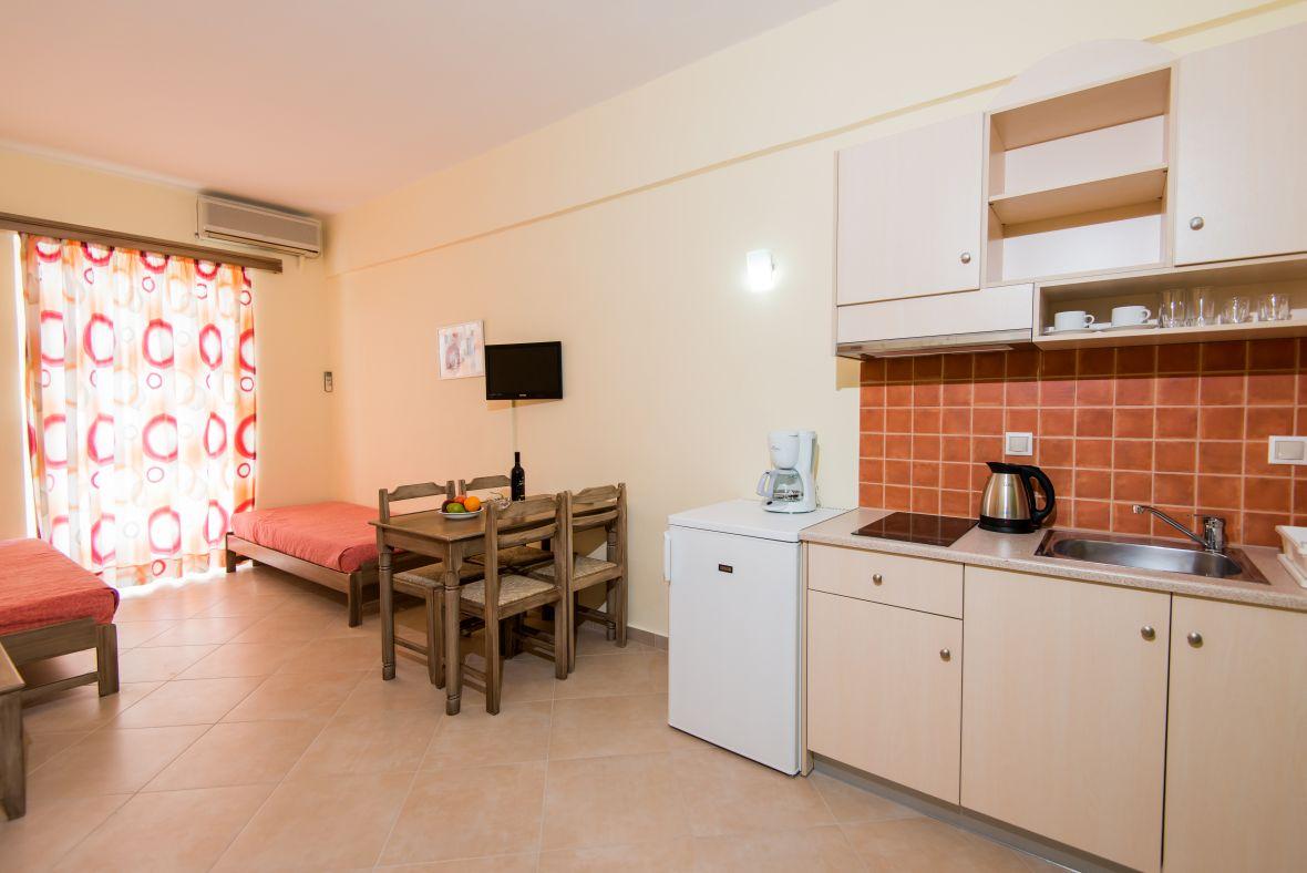 Daisy Hotel Apartments Ретимно Экстерьер фото