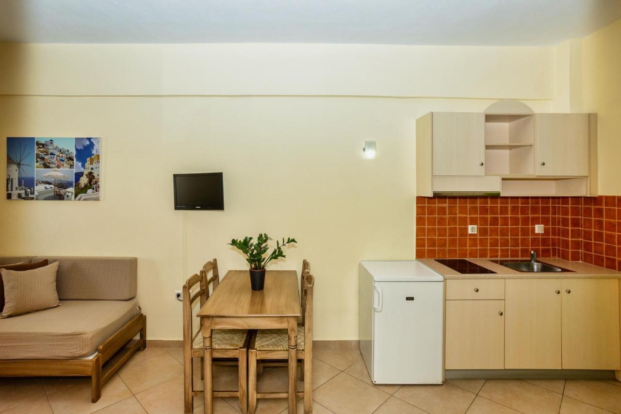 Daisy Hotel Apartments Ретимно Экстерьер фото