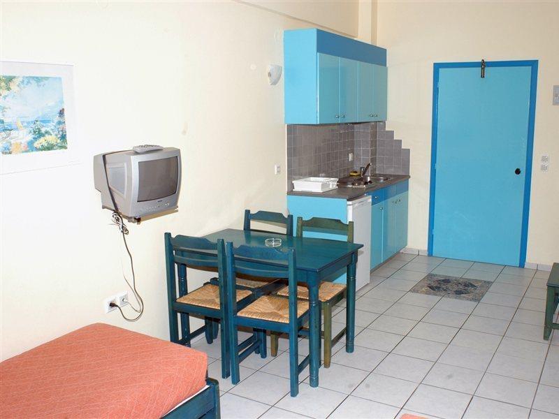 Daisy Hotel Apartments Ретимно Экстерьер фото